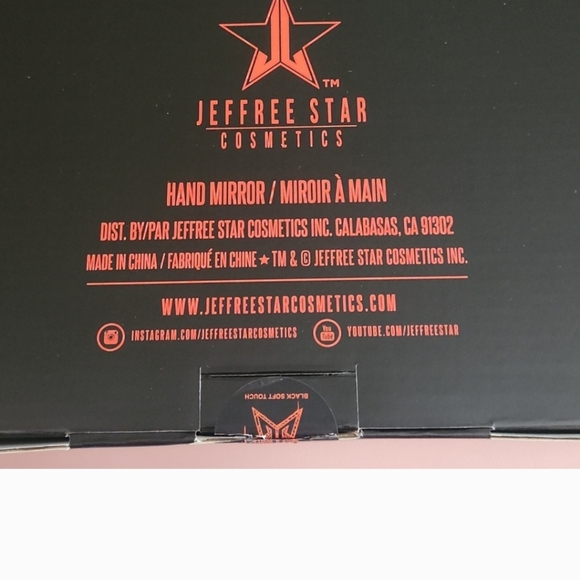 NWT Jeffree Star Limited Edition Spiderweb Black Soft Touch Hand Mirror - Picture 5 of 6